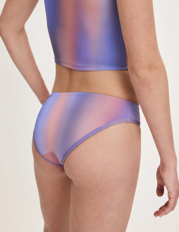 | Orchid Ombre